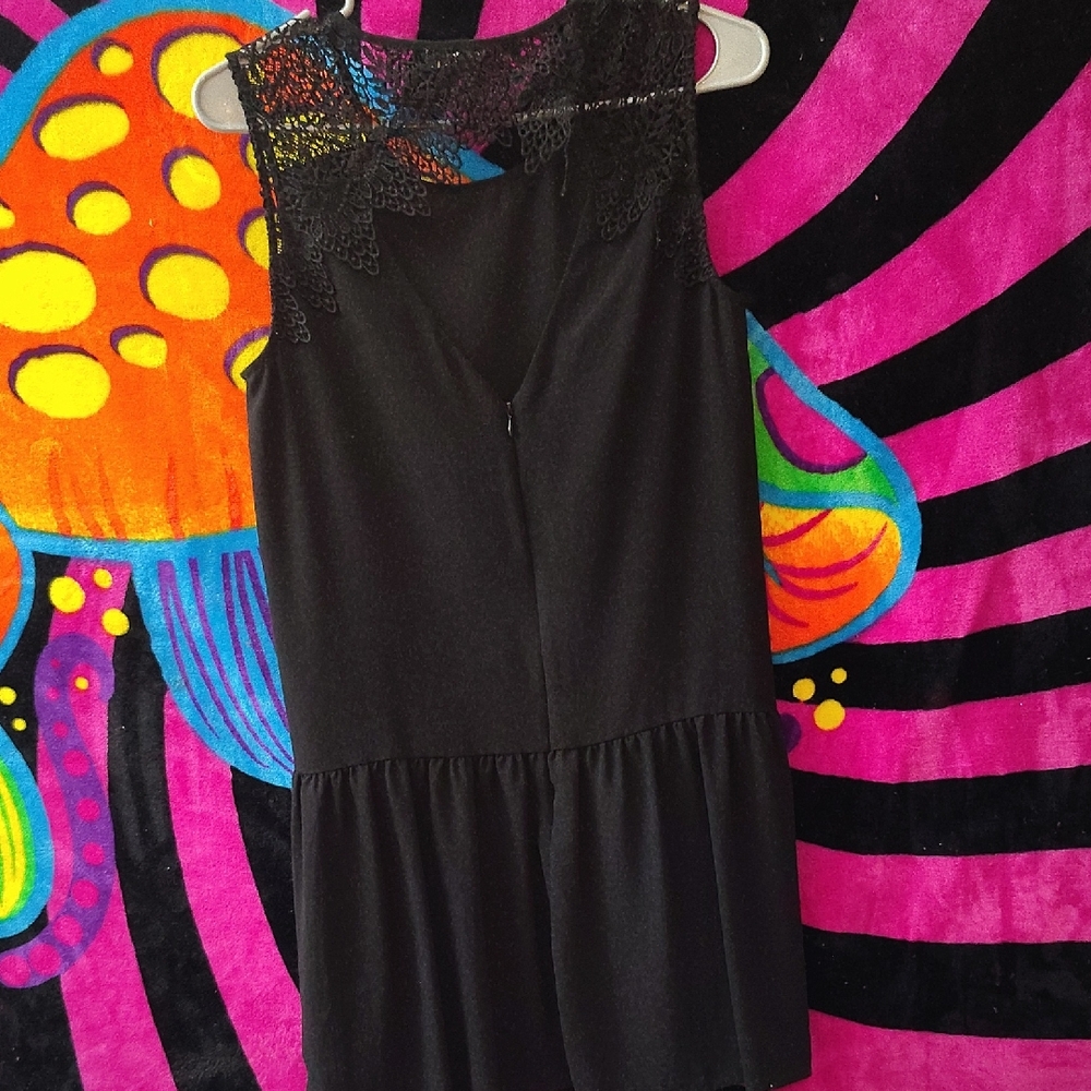 Forever 21 Black Lace Dress